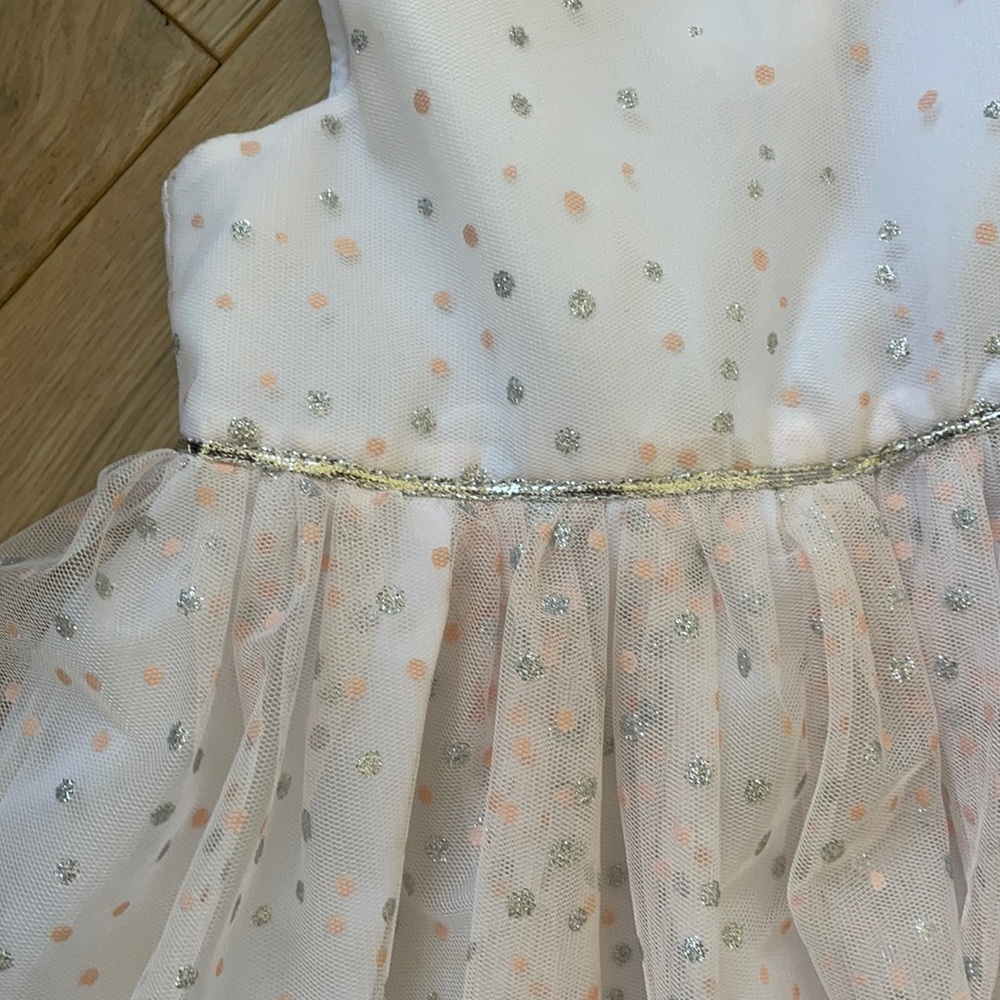 Fancy girls dress with fuzzy shawl size 4 - Picture 6 of 10